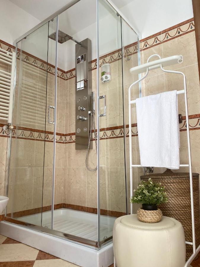 Laetitia Guest House32 Аверса Экстерьер фото
